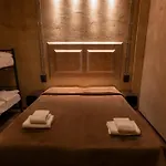 Auberge de jeunesse & 7 *