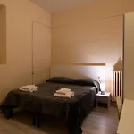 Auberge de jeunesse & 7