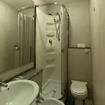 Auberge de jeunesse & 7