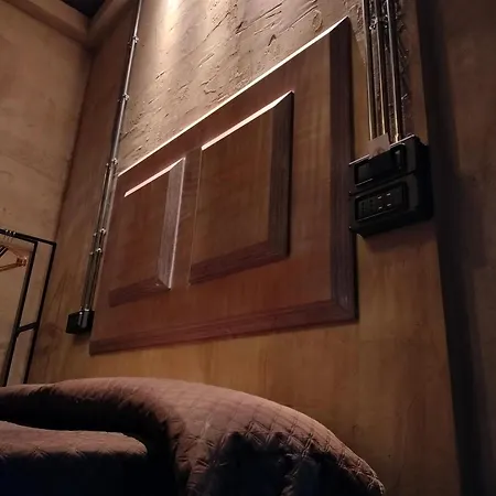 & 7 Φλωρεντία