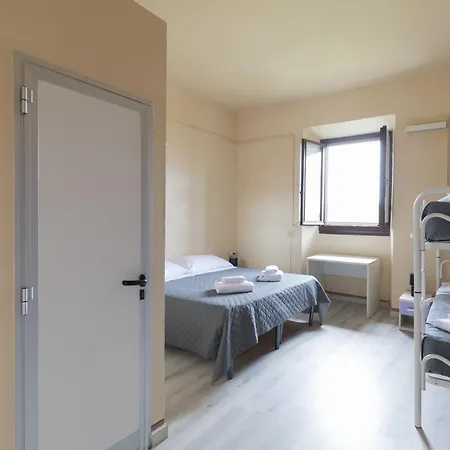 & 7 Hostal Florencia