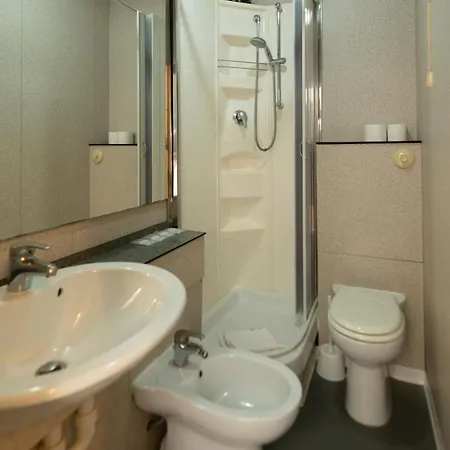 Hostal & 7 *
